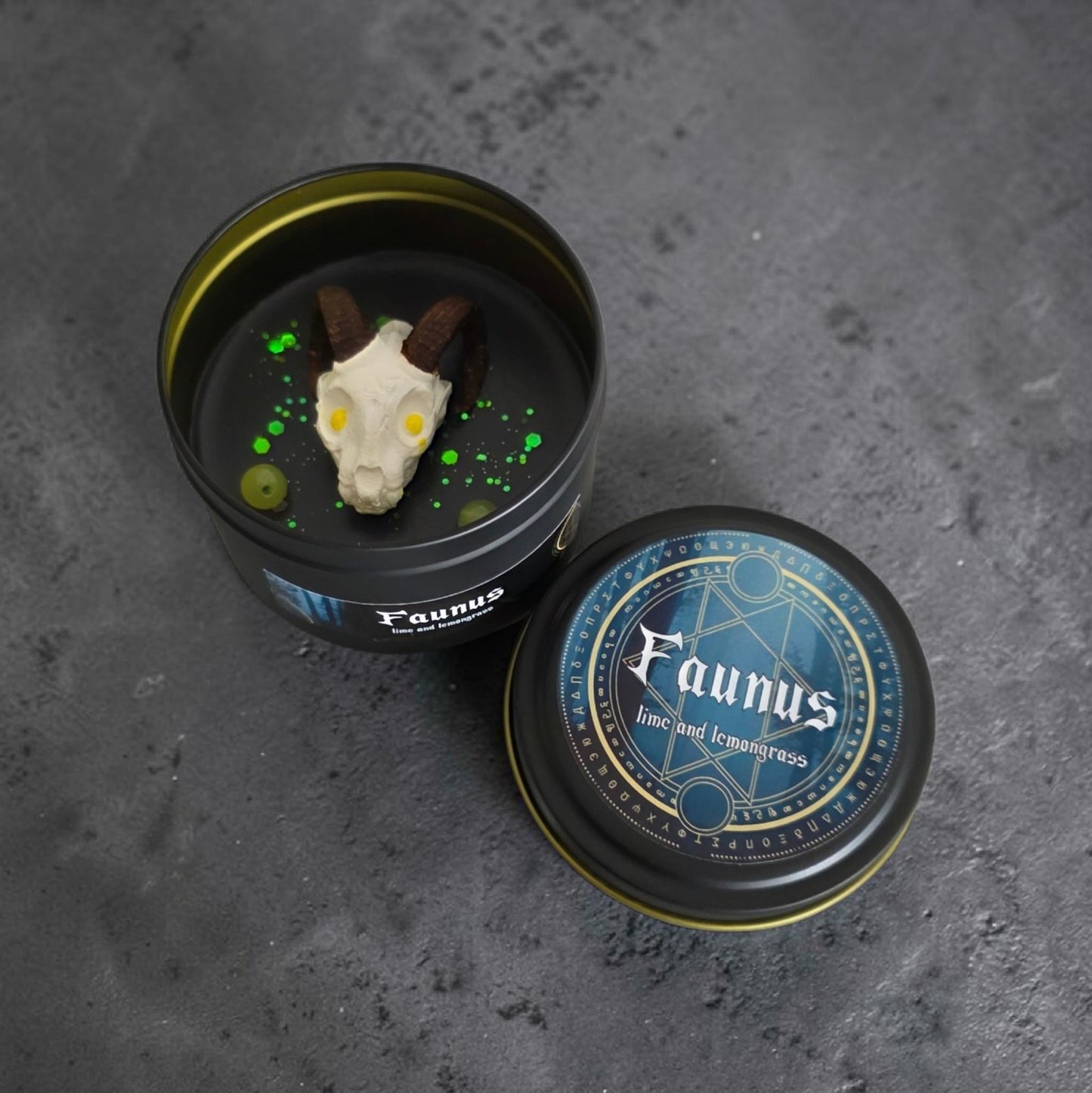 Faunus scented candle